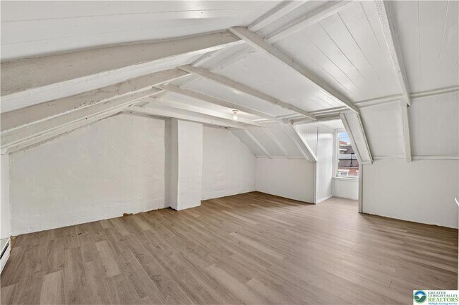 Building Photo - 503 W Gordon St