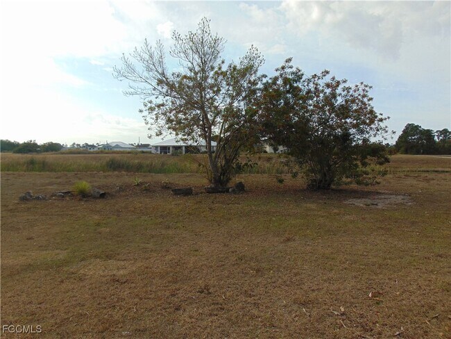 Building Photo - 9012 E Mac Ct