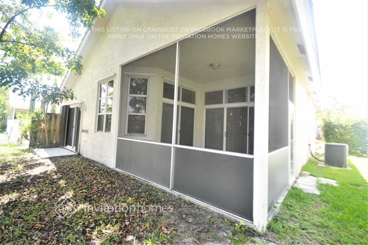 Building Photo - 6919 NW 27th Ct