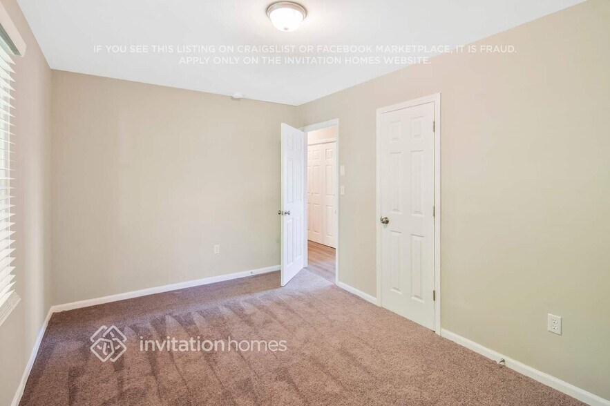 Building Photo - 10645 Stonewall Rd