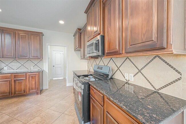 Building Photo - 17603 Yorkhill Ct