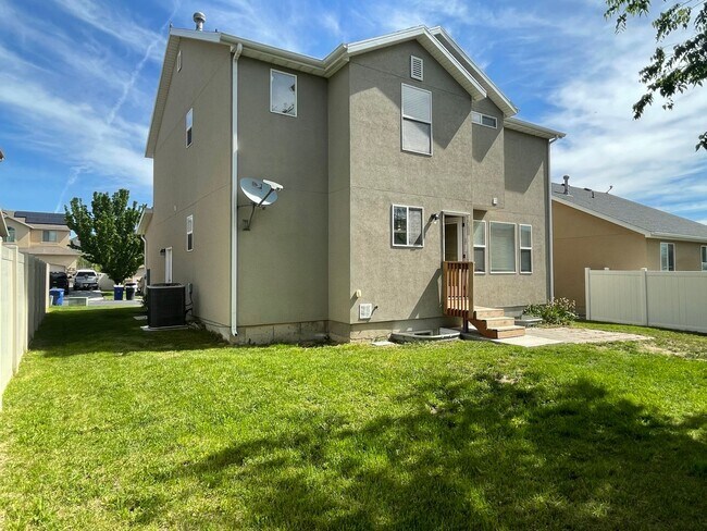 Building Photo - 5543 Copper Park Dr