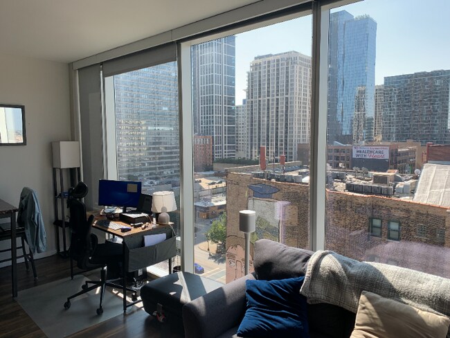 Building Photo - 1128 S Wabash Ave