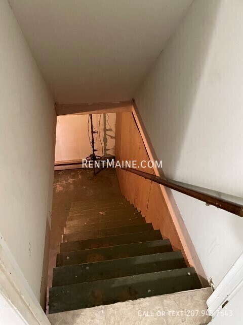 Building Photo - 236 Mt Hope Ave