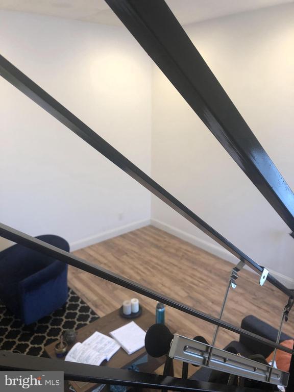 Building Photo - 838 Corinthian Ave