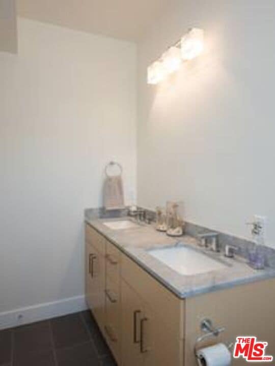 Building Photo - 7445 W 81st St