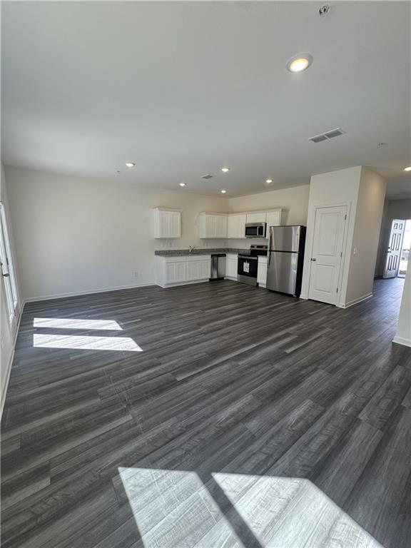 Building Photo - 3009 Acacia Cir