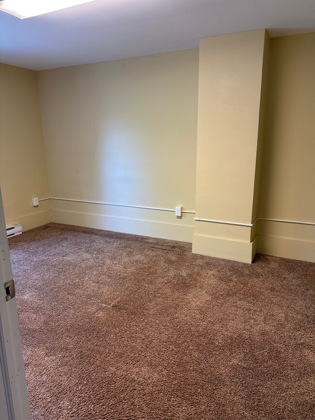 Building Photo - 11 LLC-62 Brinkerhoff Street