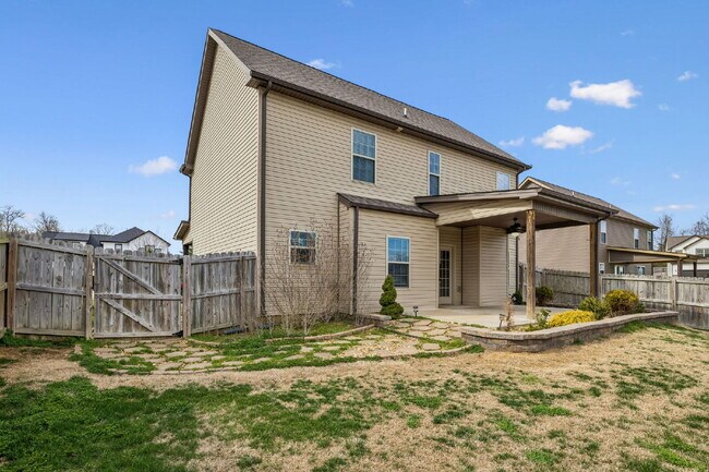 Building Photo - 275 Crusaw Dr