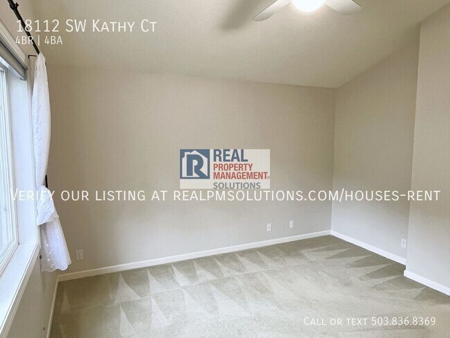 Building Photo - 18112 SW Kathy Ct