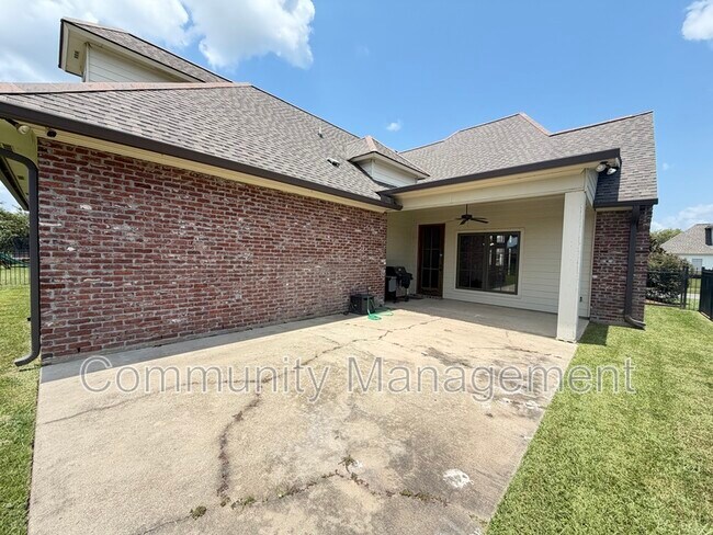 Building Photo - 1532 Berwick Bend