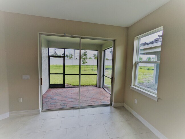 Building Photo - 636 IBIZA Loop