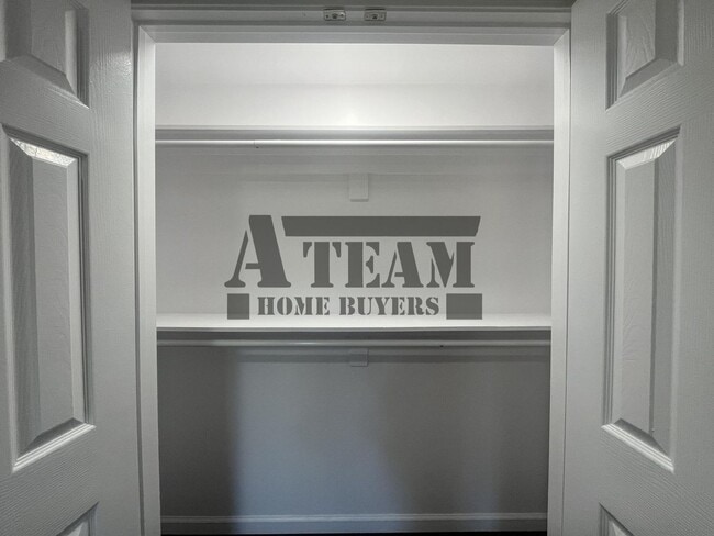 Building Photo - Fully Remodeled 2 Bedroom 2 Bathroom