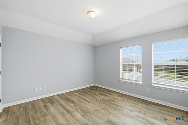 Building Photo - 1102 Briscoe Cove