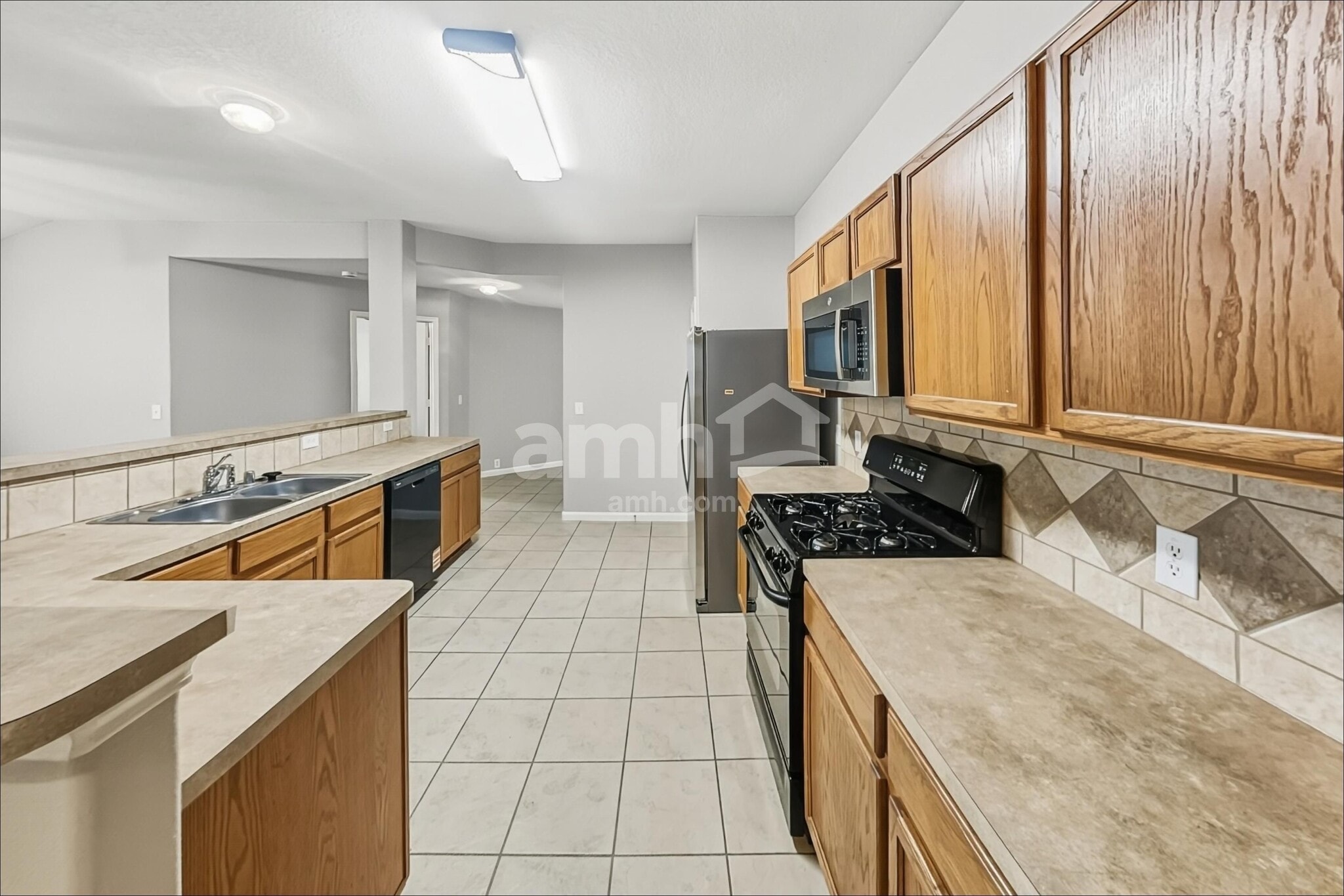 Building Photo - 2764 Woodspring Forest Dr