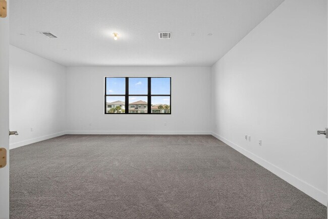 Building Photo - 10026 Skyloft St