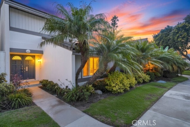 Building Photo - 7030 Seawind Dr