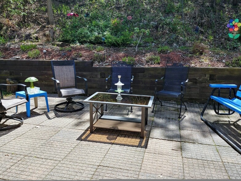 Patio, bring you own furniture and store in shed in off-season - 92 Logan Ave W