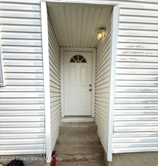Building Photo - 770 Woolley Ave