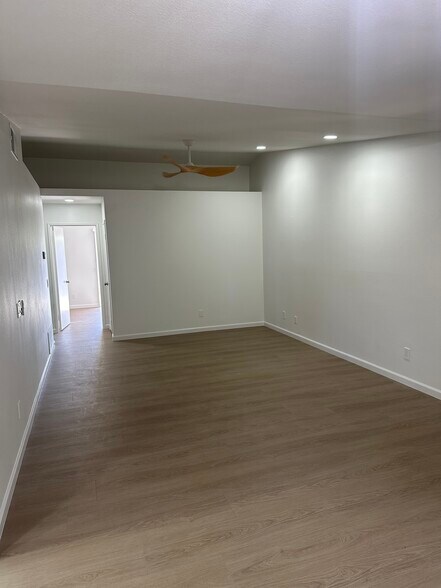 Building Photo - 79041 Avenue 42