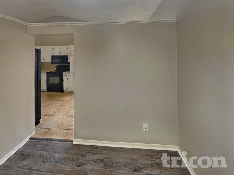 Building Photo - 778 Birgham Pl