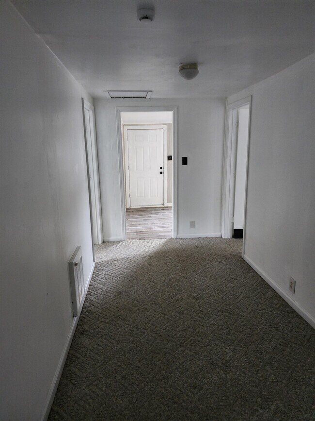 Building Photo - 1625 Old Bainbridge Rd