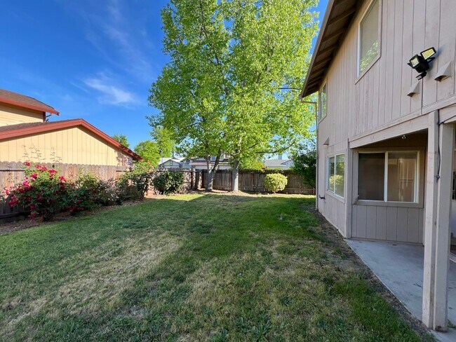 Building Photo - 2809 Gibson View Way