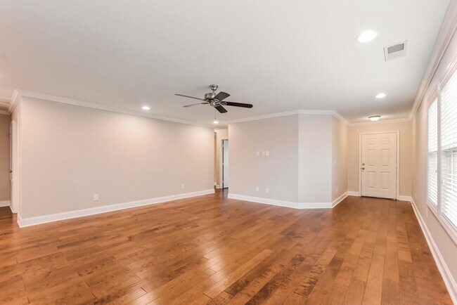 Building Photo - Beautiful 3 Bedroom Home in Owens Cross Roads, AL