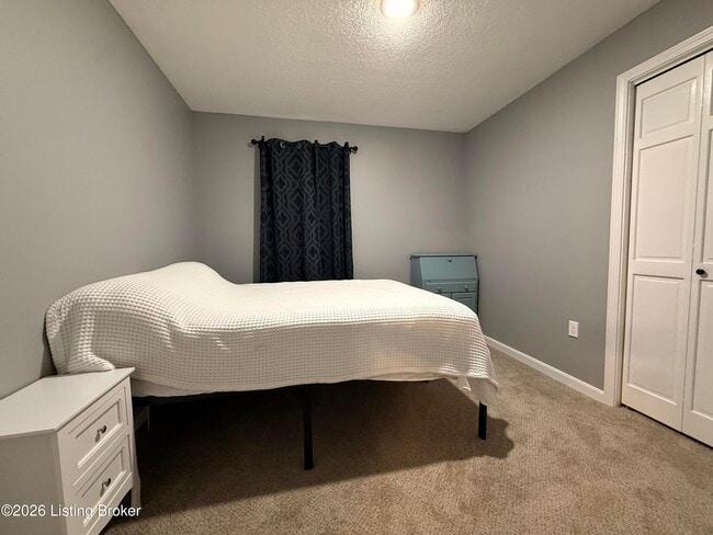 Building Photo - 2009 Sunbeam Rd