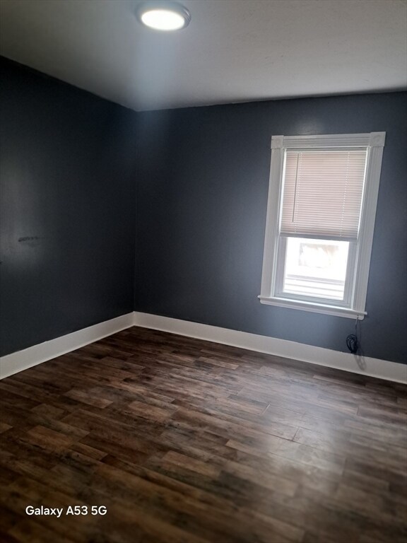 Building Photo - 171 Vernon St