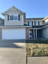 Building Photo - 1758 N 177th Plaza