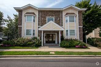 Building Photo - Fairfield Courtyard At Farmingdale