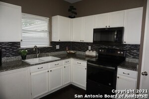 Building Photo - 3518 Alonzo Fields