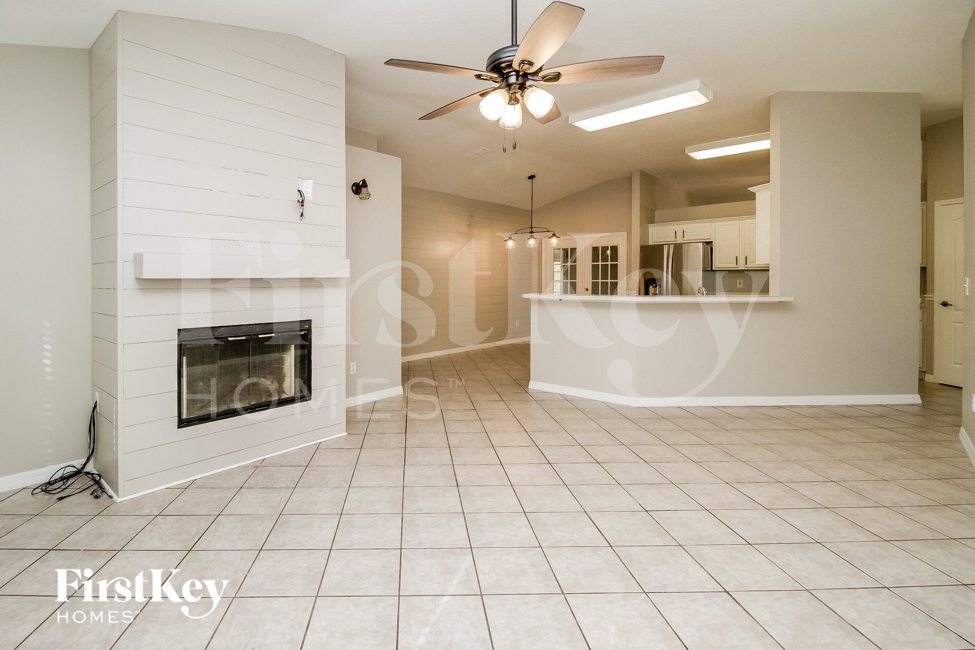 Building Photo - 813 Arbor Hill Cir