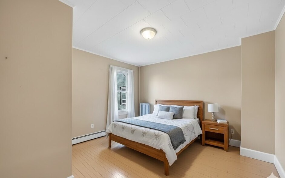 Building Photo - 227 Stephen Ave