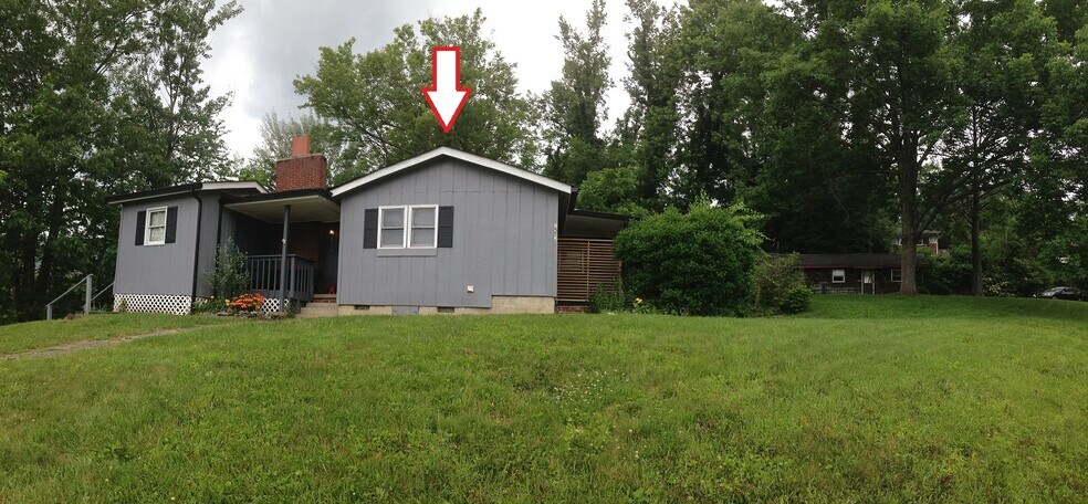 Primary Photo - 155b Clement St