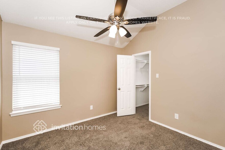 Building Photo - 2957 Salado Trail