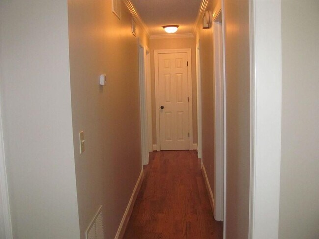 Building Photo - 3383 Conley Downs Dr
