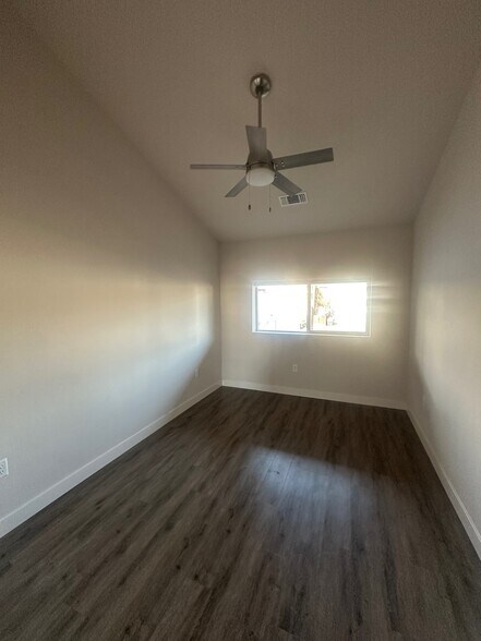 Building Photo - 2309 K St