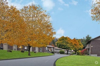 Building Photo - Litchfield Heights