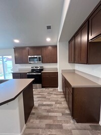 Building Photo - Brand new 3 Bed 3 Bath in Downtown Meridian!