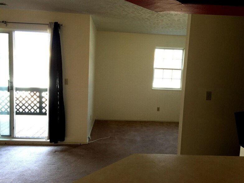 Building Photo - 1150 Tollios Parkway