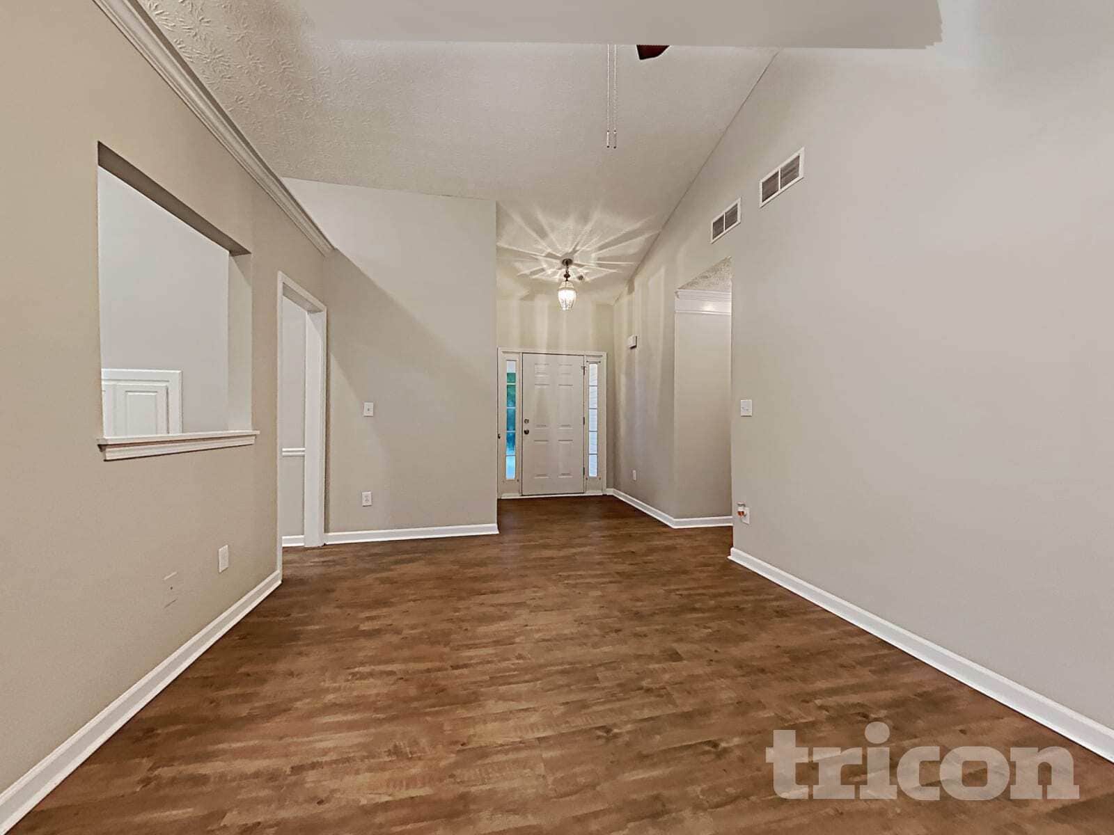 Building Photo - 35 Crooked Creek Dr