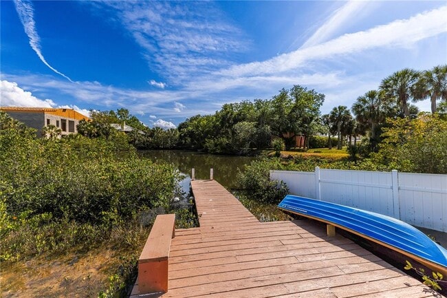 Building Photo - 7345 Brightwaters Ct