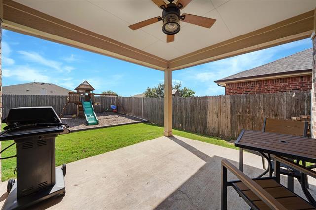 Building Photo - 913 Hawthorne Rd