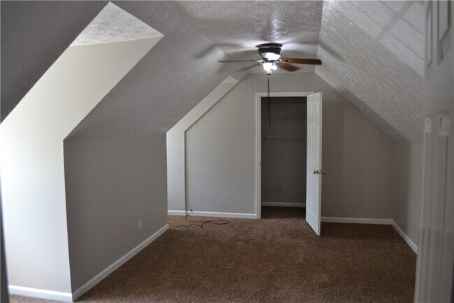 Building Photo - 1591 Willow Bend Way