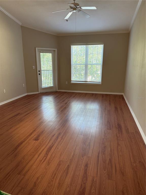 Building Photo - 10017 Courtney Palms Blvd