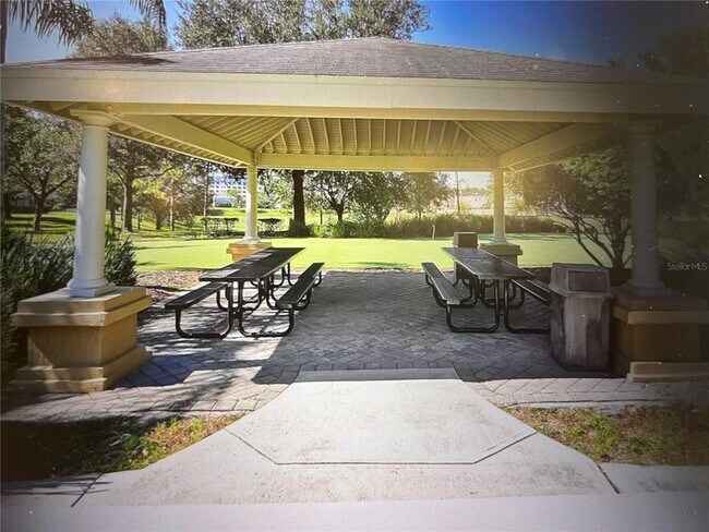 Building Photo - 2568 Maneshaw Ln