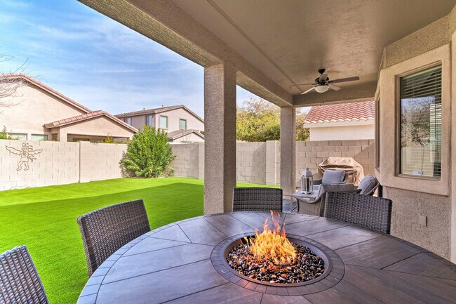 Building Photo - 8790 W Hayward Ave