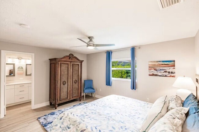 Building Photo - Updated 3-bedroom, 2-bath single-family home w/ Heated Saltwater Pool